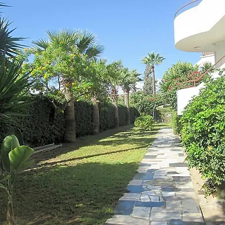 Tsialis Hotel 4*